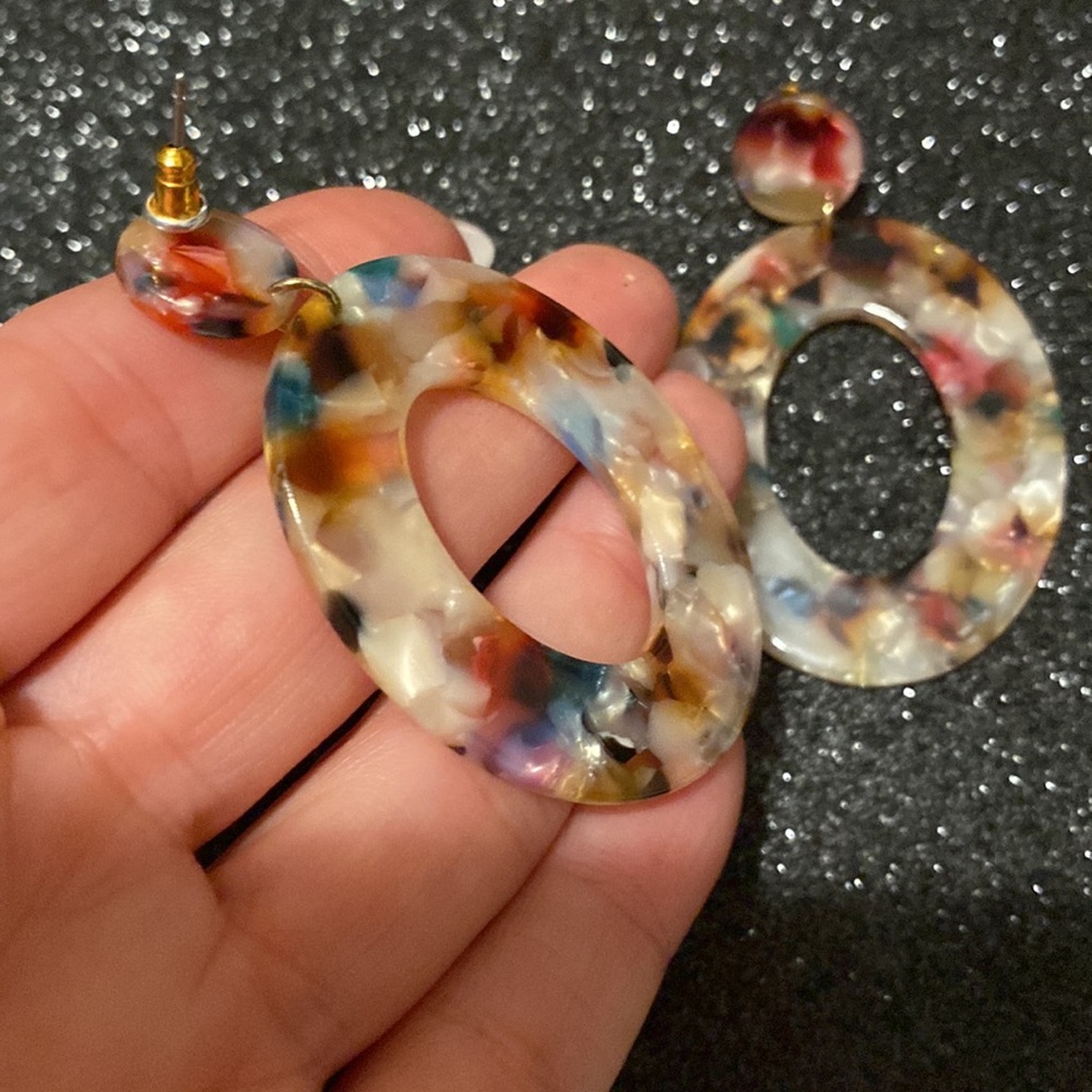 Multi Open Oval Post Back Earring - image 4